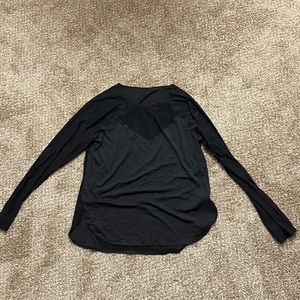 Athleta shirt